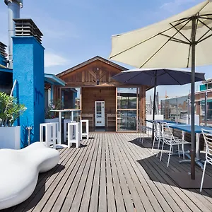 Acta Azul Hotel